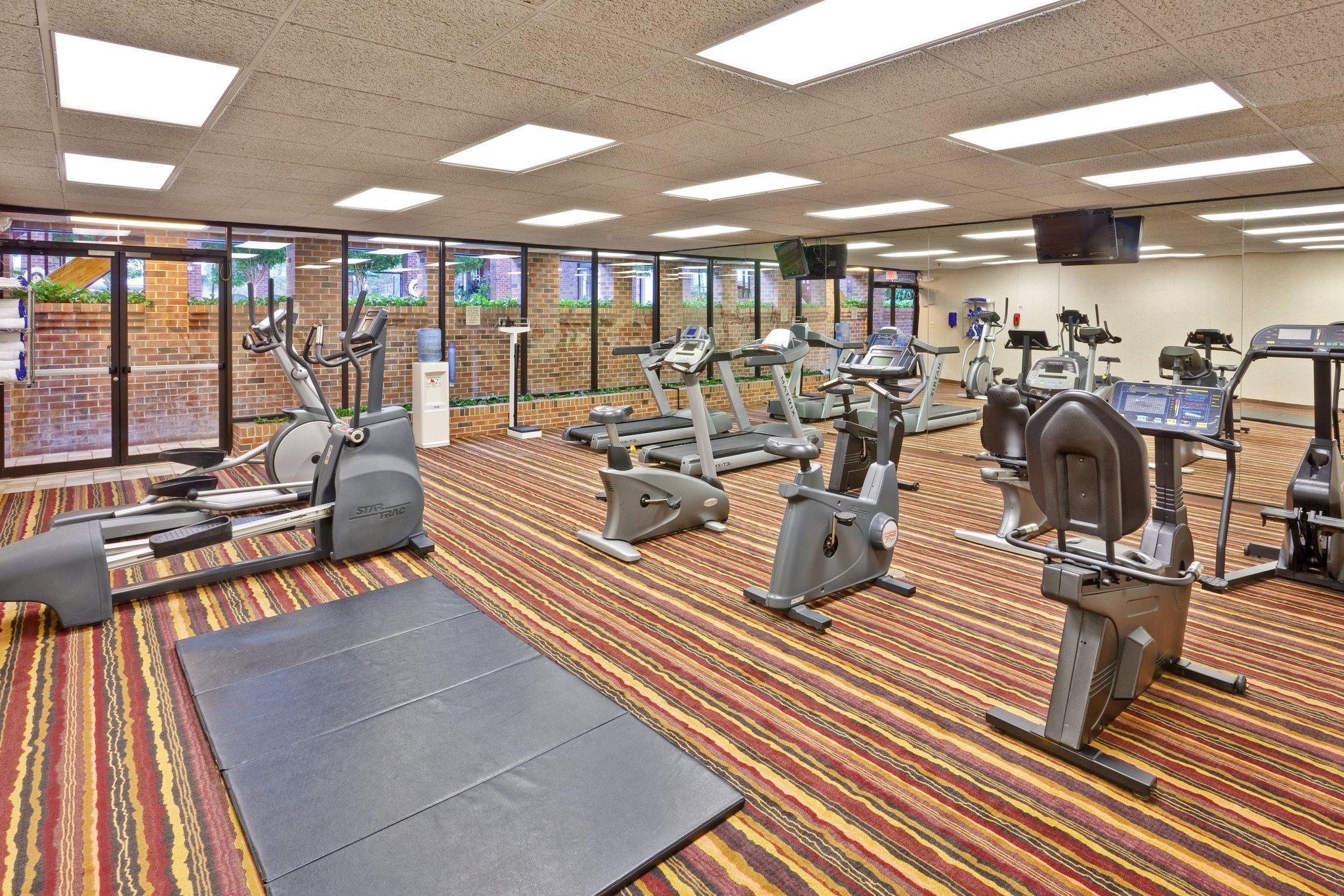Holiday Inn Chicago Sw-Countryside Confctr By Ihg Eksteriør billede